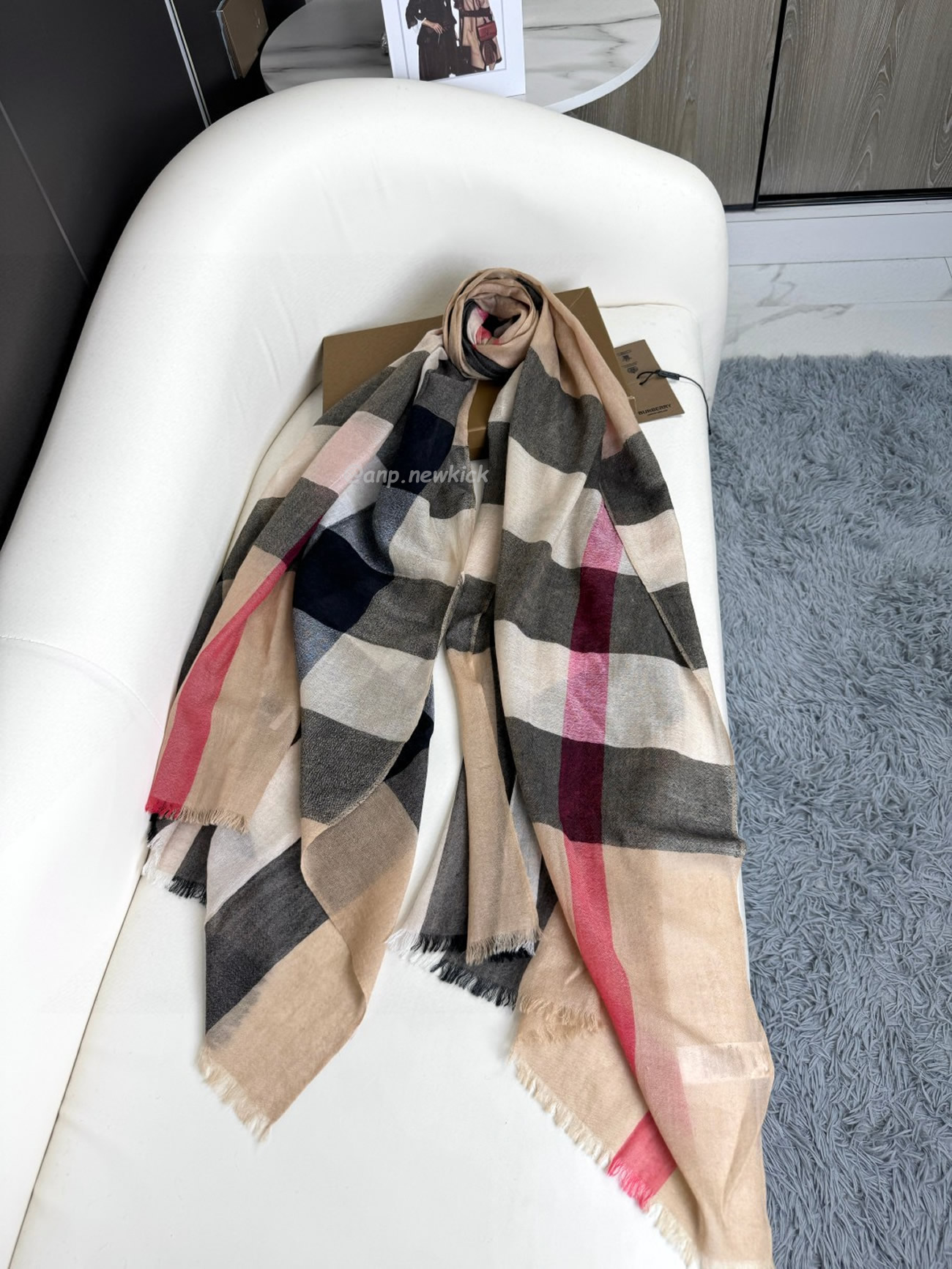 Burberry Vintage Check Cashmere Scarf 90x200cm (6) - www.newkick.vip
